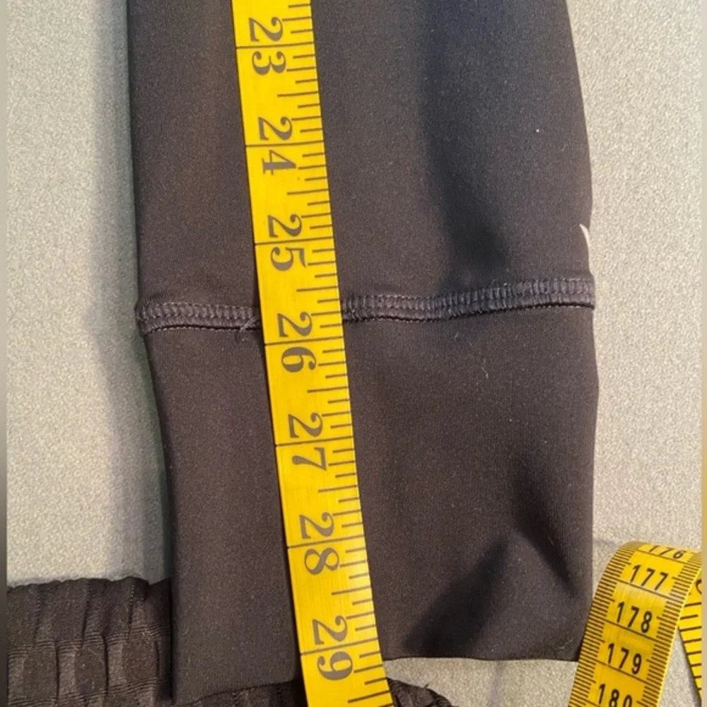 Champion, Black Leggings, draw string, duodry, size‎ medium